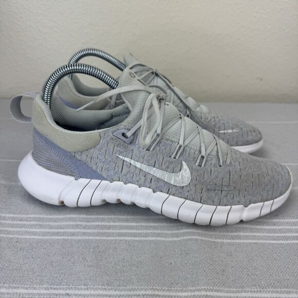 Women’s Nike Free Run RN 5.0 Road Running Shoes Pure Platinum Metallic Silver 8 - Picture 2 of 16